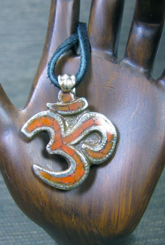 Pendants Default Coral Om Pendant jp077coral