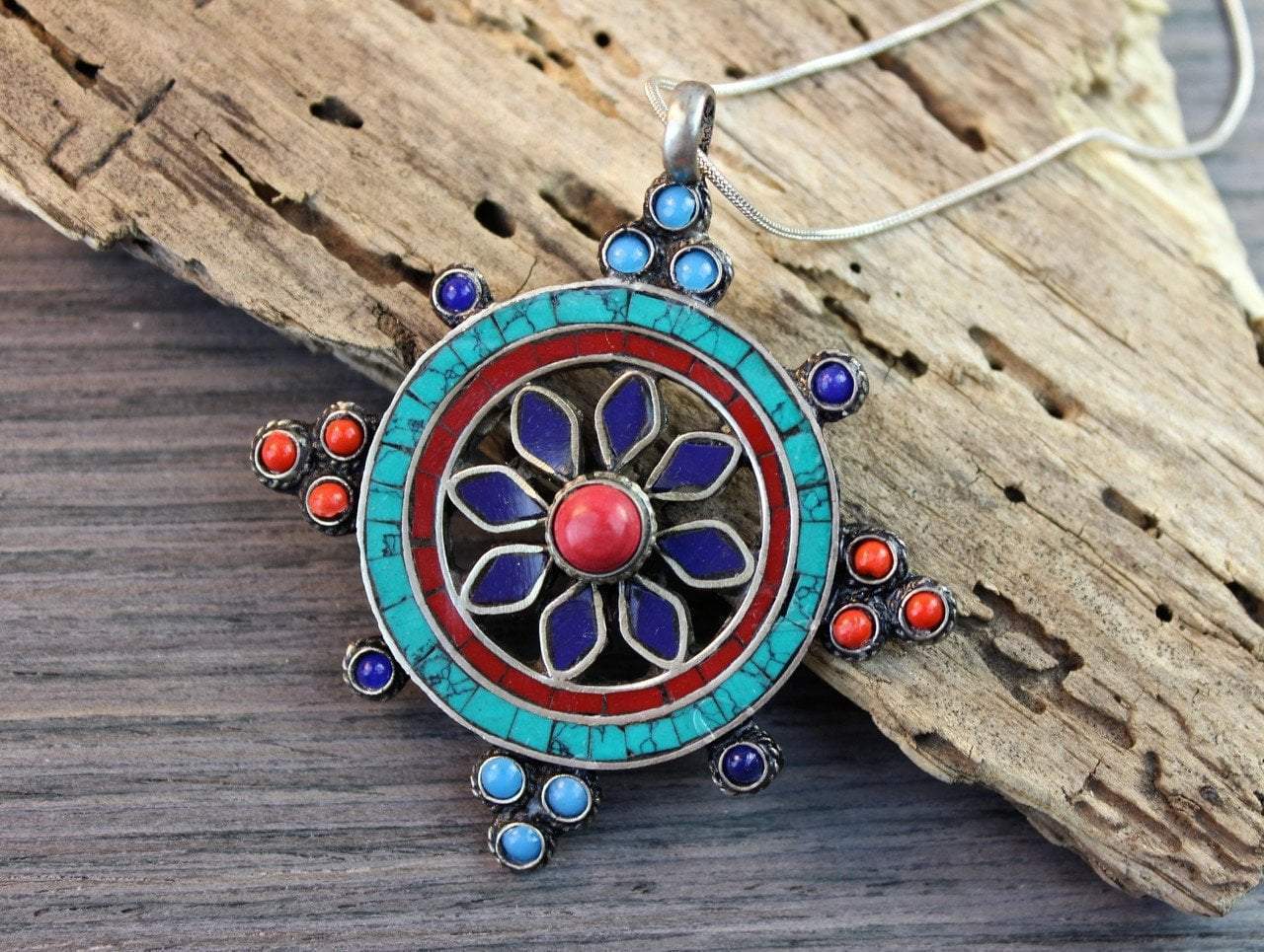 Pendants Default Dharmachakra Pendant jp050