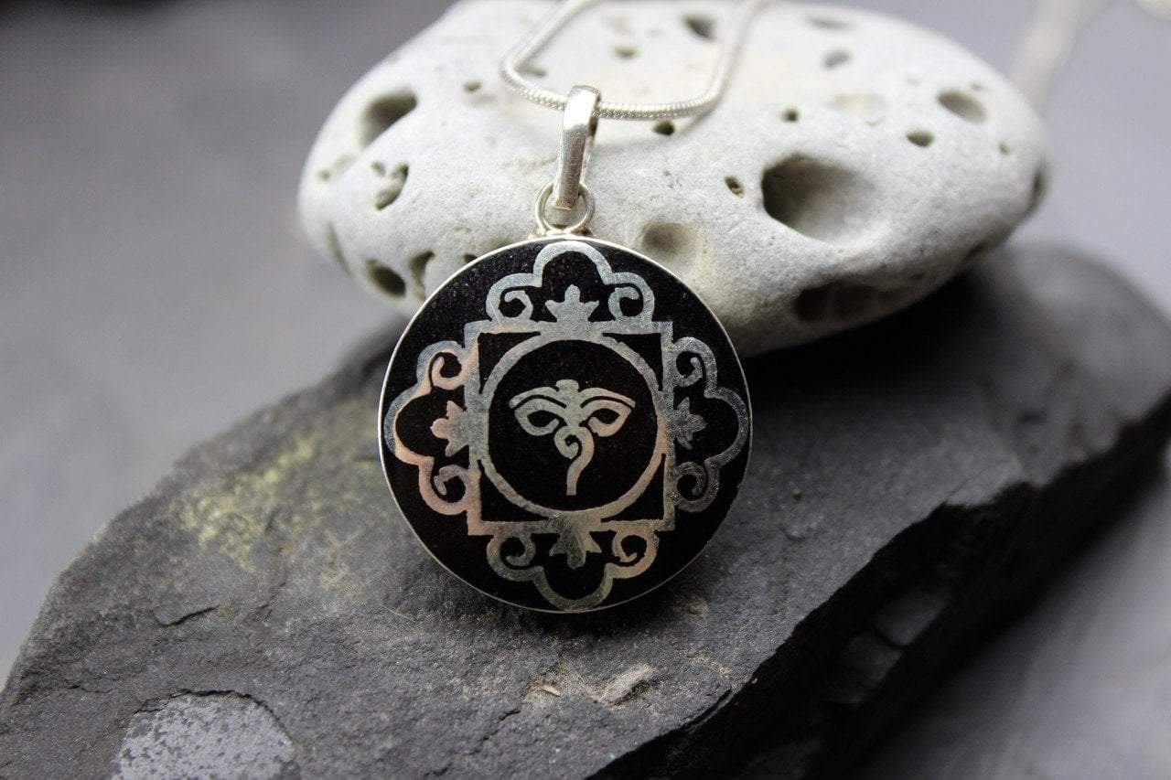 Pendants Default Onyx Buddha Eyes Pendant jp373