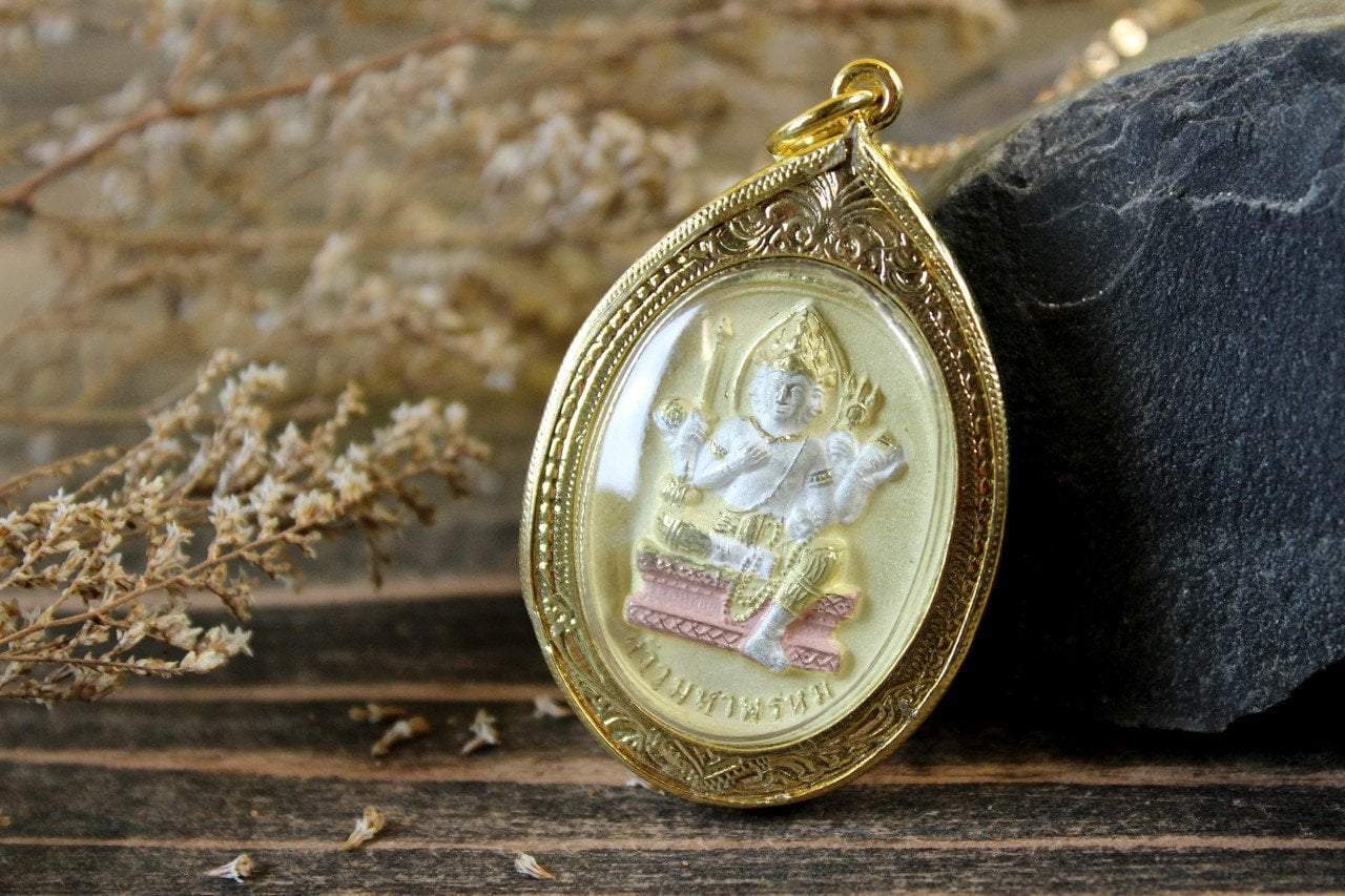 Pendants Large Encased Ganesh and Thai Deity Amulet jpthai79