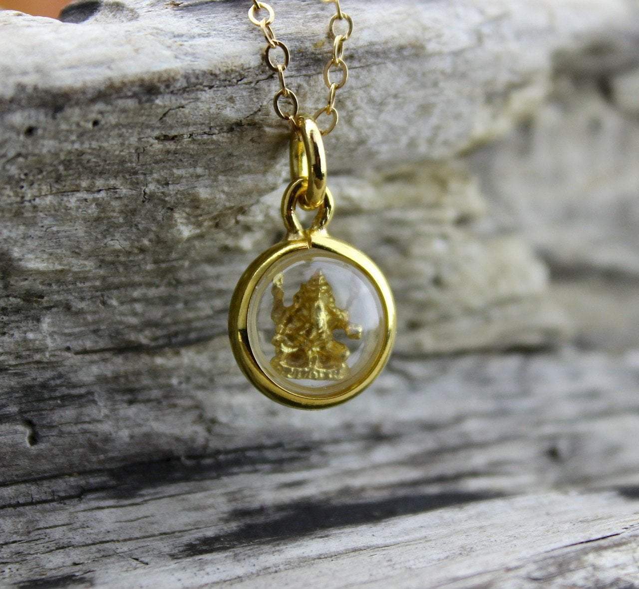 Pendants Tiny Encased Gold Ganesh Amulet jpthai77