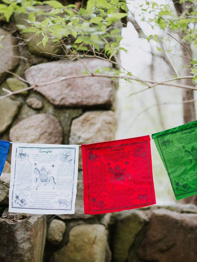 Prayer Flags Default Windhorse Mantra Prayer Flags in English PF129