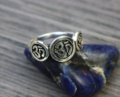 Rings 5 1/2 Om Wisdom Ring JR205.5