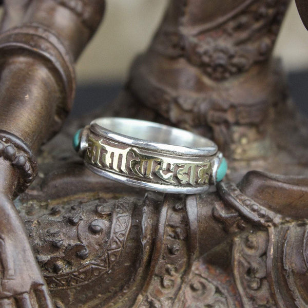 Spinning Mantra Ring with Newar Script - DharmaShop