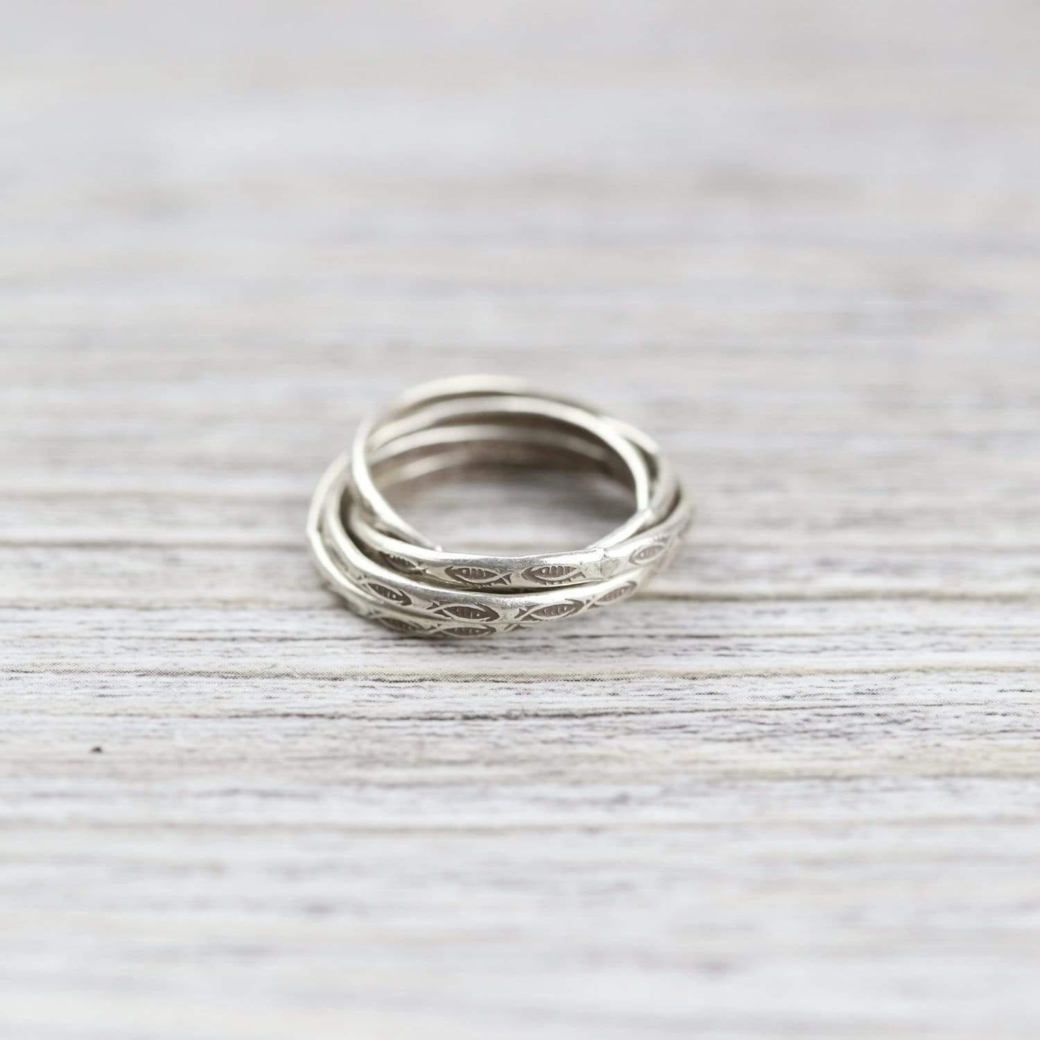 Entwined Ring for Anxiety Relief