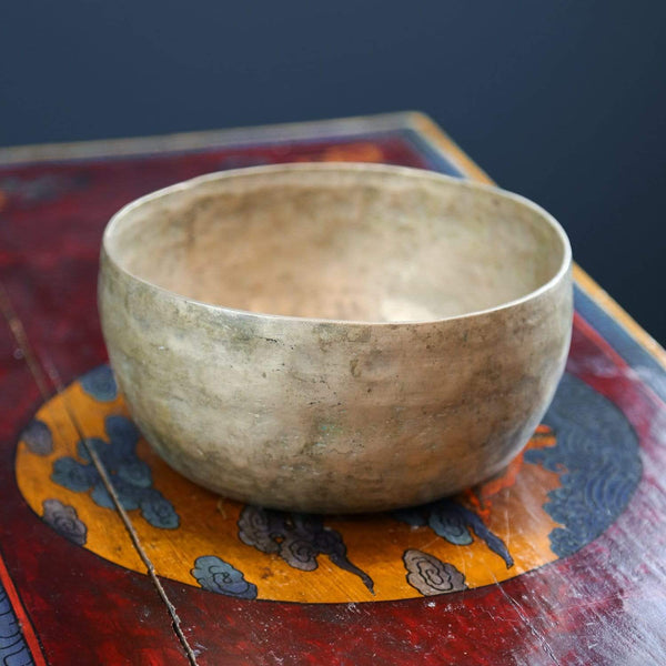 Heart Chakra Compassion Antique Singing Bowl - DharmaShop