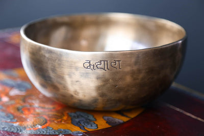 Singing Bowls Lunar Rainbow Full Moon Singing Bowl 14 moonbowl635