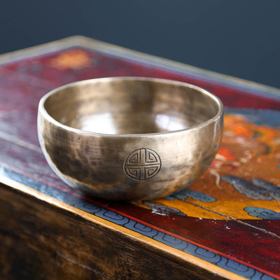 Singing Bowls Lunar Rainbow Full Moon Singing Bowl 37 moonbowl658