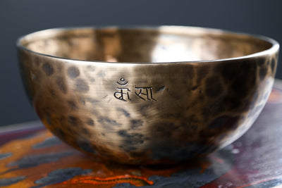 Singing Bowls Lunar Rainbow Full Moon Singing Bowl 52 moonbowl673