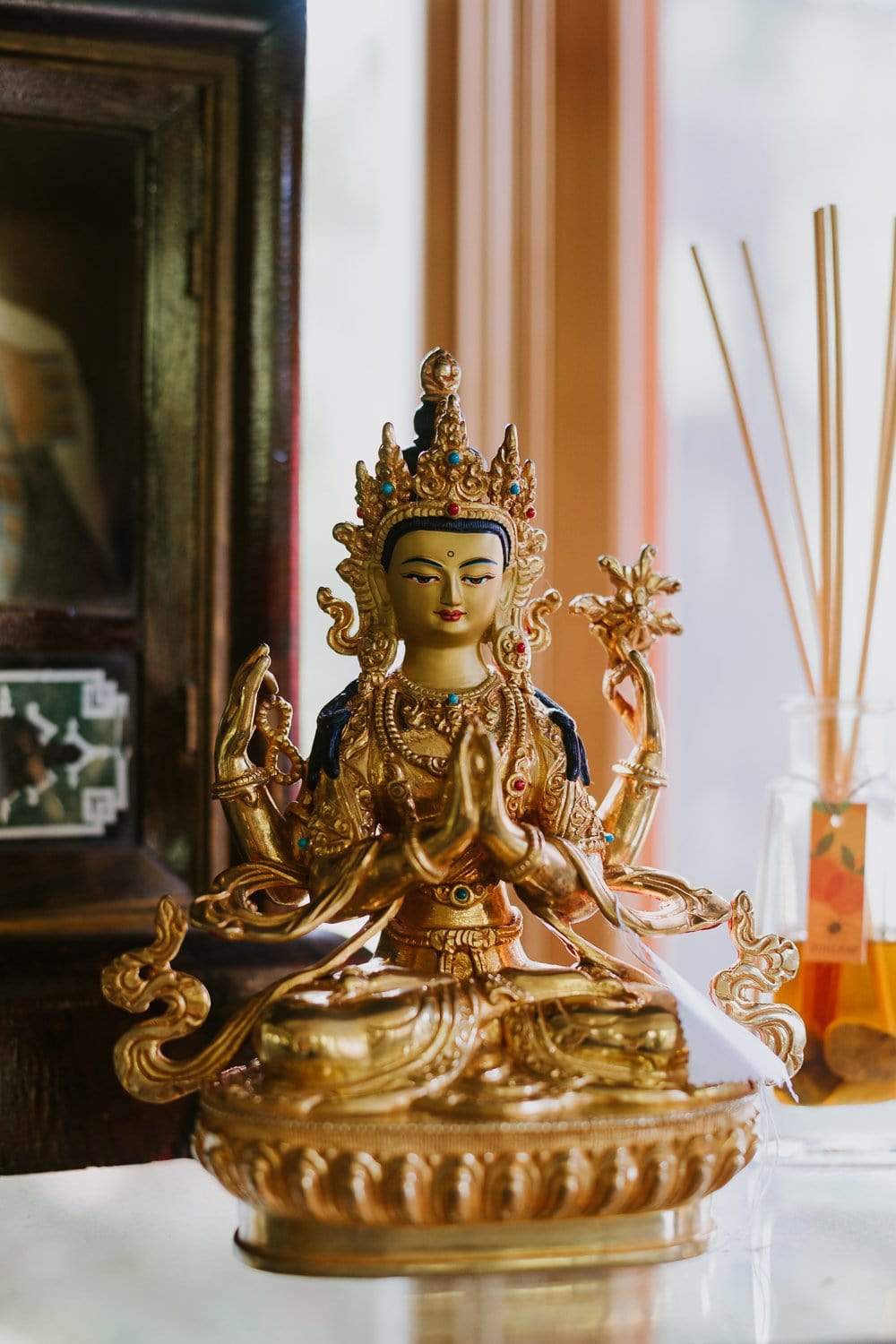 Chexrezig Chenrezig Gold Plated Statue - DharmaShop