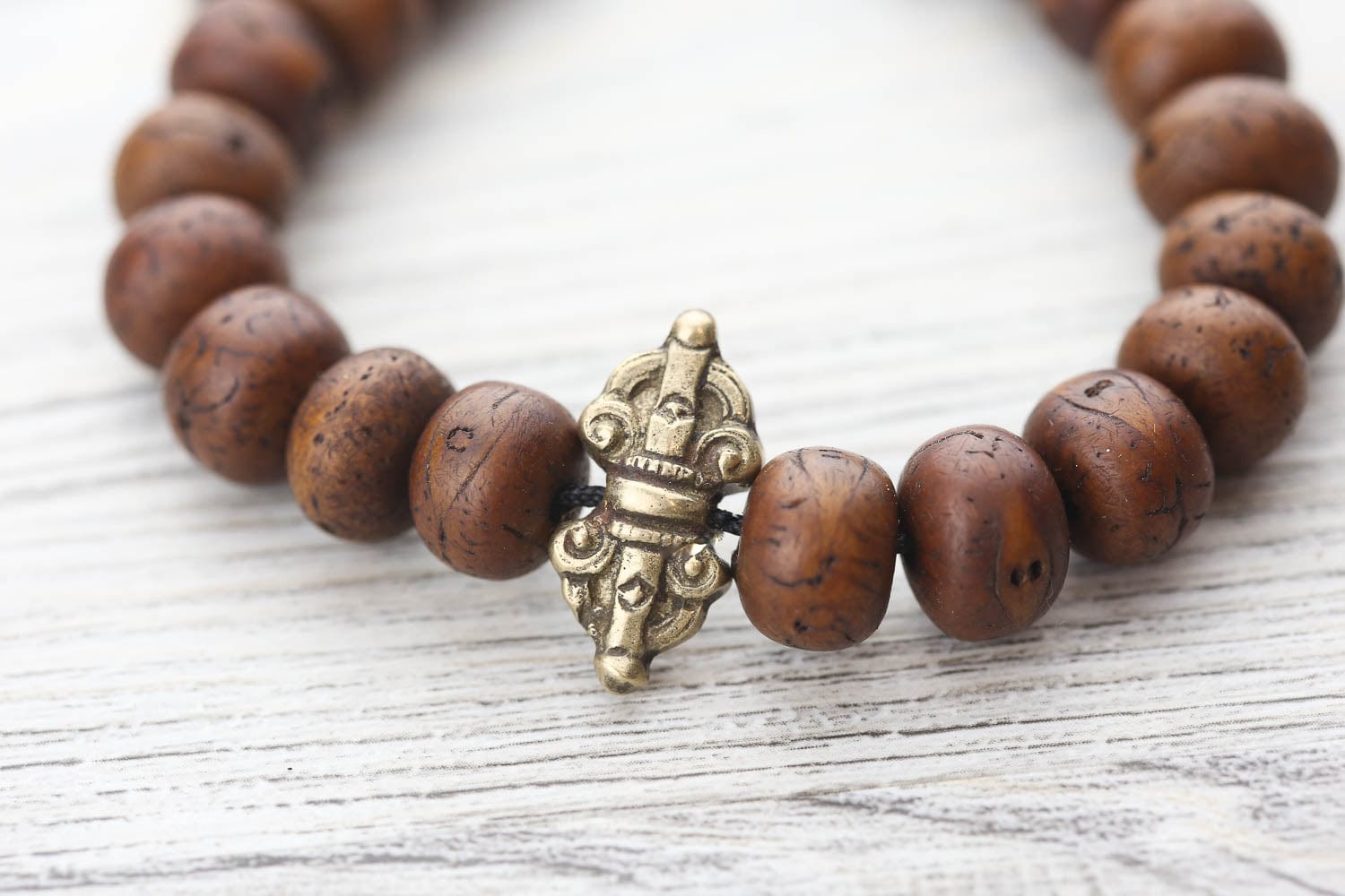 BUDDHAFIGUREN ala Collana buddista - Perle di sei dell'albero di BUDDHAFIGUREN ala Collana buddista - Perle di sei dell'albero di