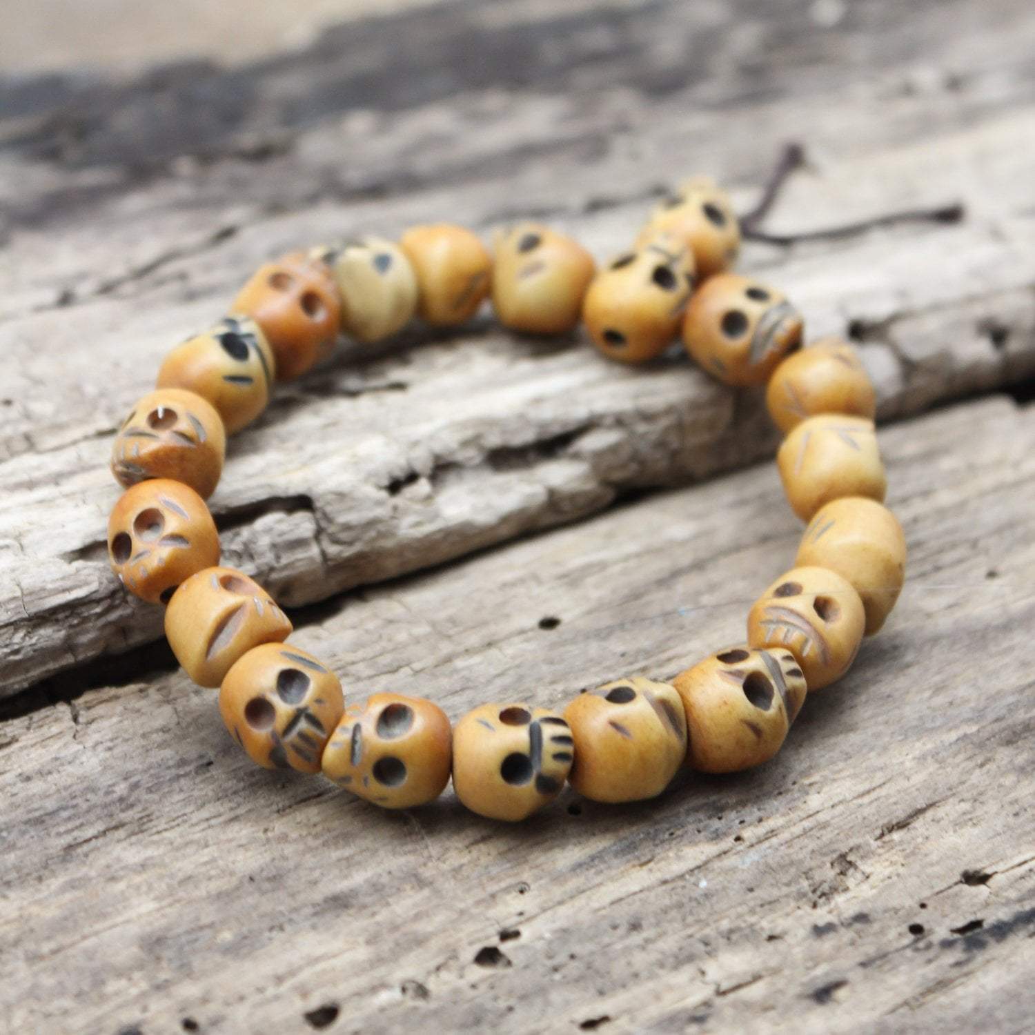 Wrist Malas Vintage Tibetan Carved Skull Wrist Mala WM467